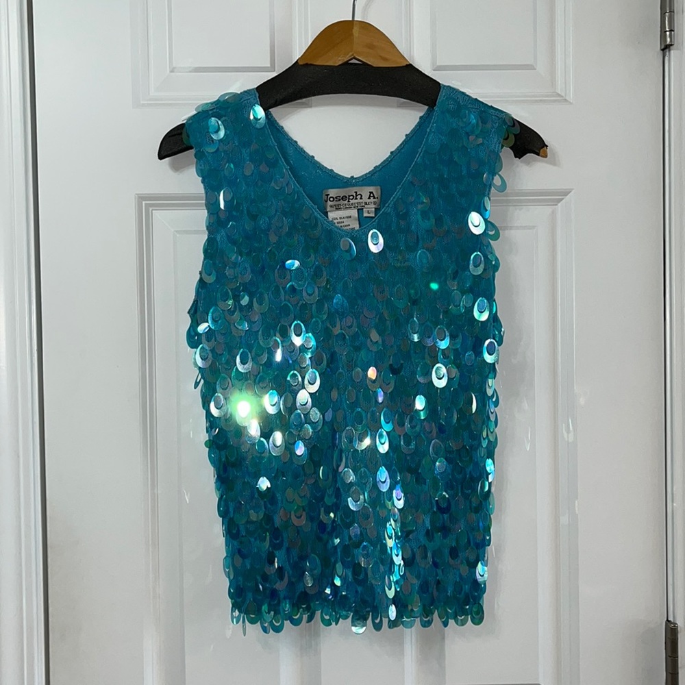 Joseph A iridescent sequin sleeveless knit shell